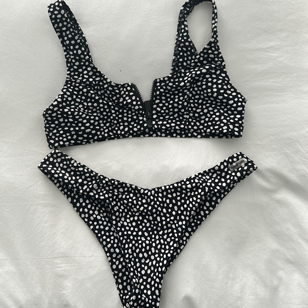 Blackbough Bikini